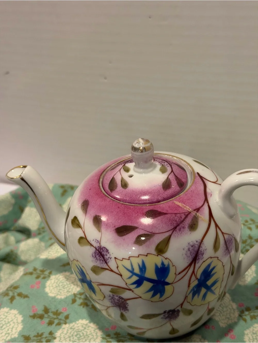 Vintage Hand Painted Porcelain  3 Pc Tea Set Tea Pot Lidded Sugar And Creamer.